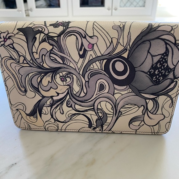 Prada one of a kind bunny bag - Picture 2 of 7